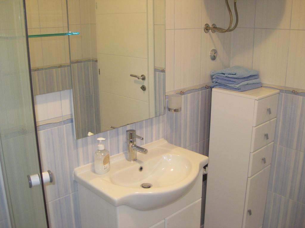 Apartment Agata Trogir Cameră foto